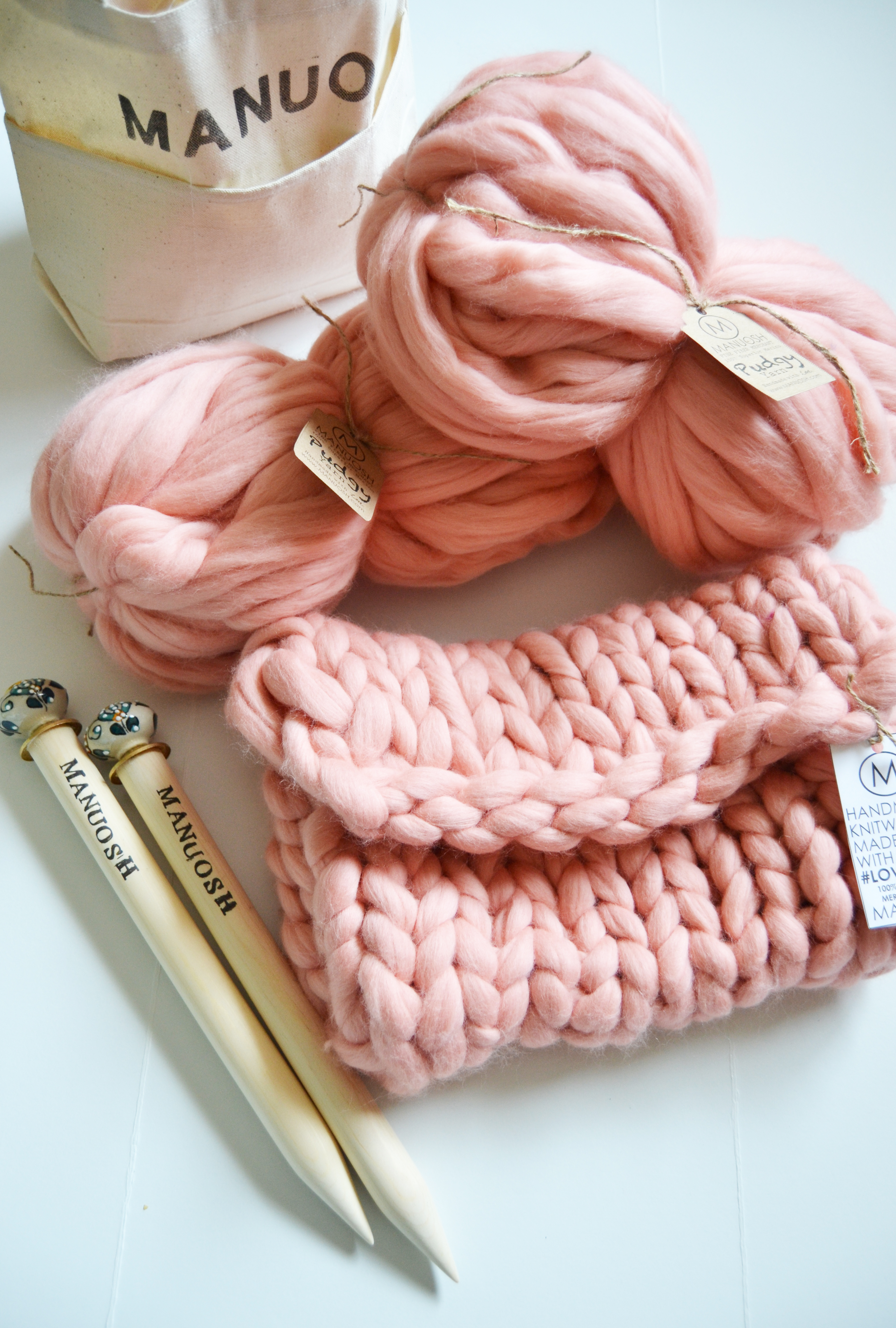 DIY KNIT Kit,30x50, Giant Knitting Needles & Merino Wool Yarn