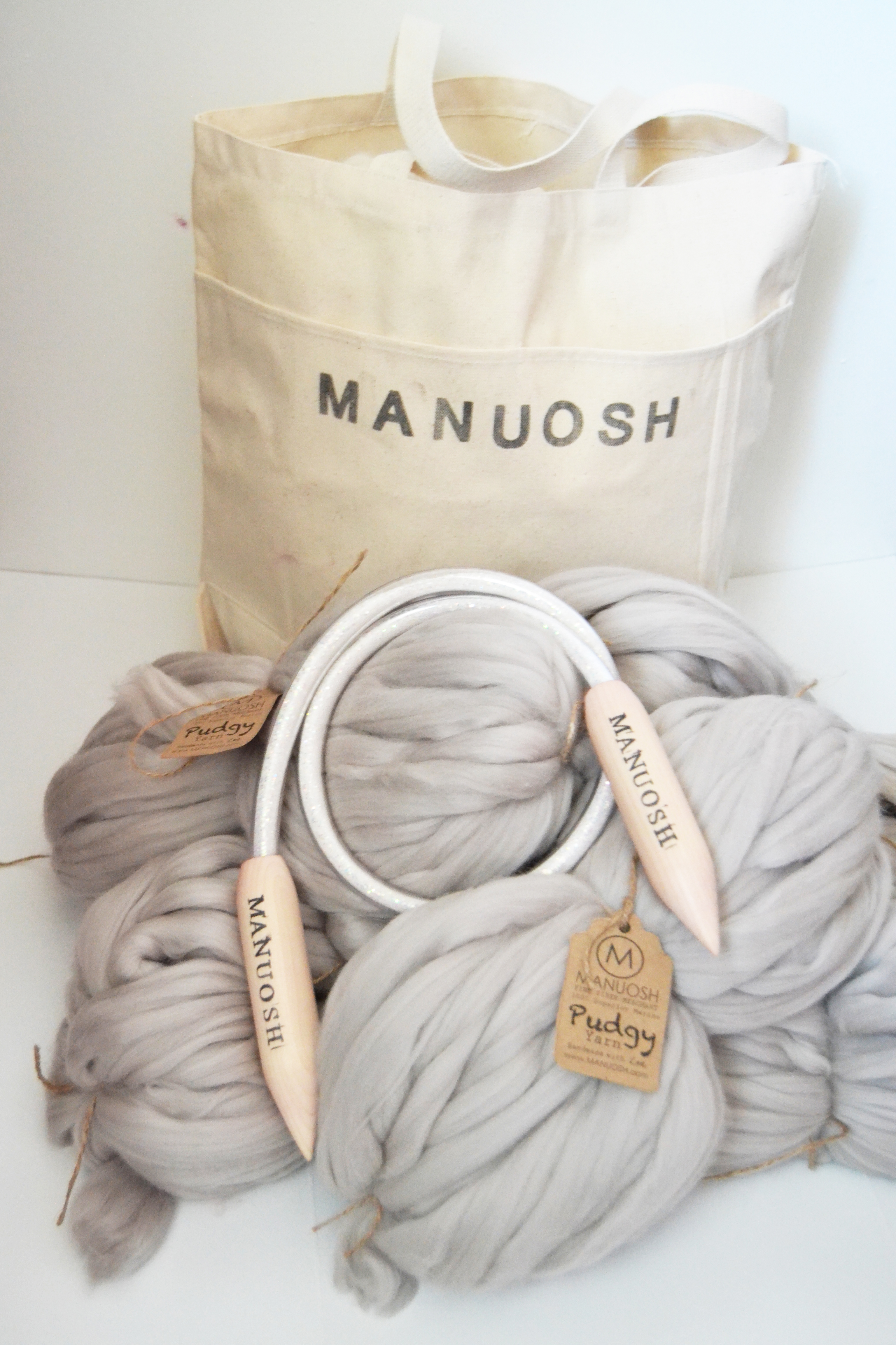 DIY HUGE Pudgy Throw Blanket Knit Kit 30” x 50” (76cm x 127 cm) Merino  Blanket – MANUOSH